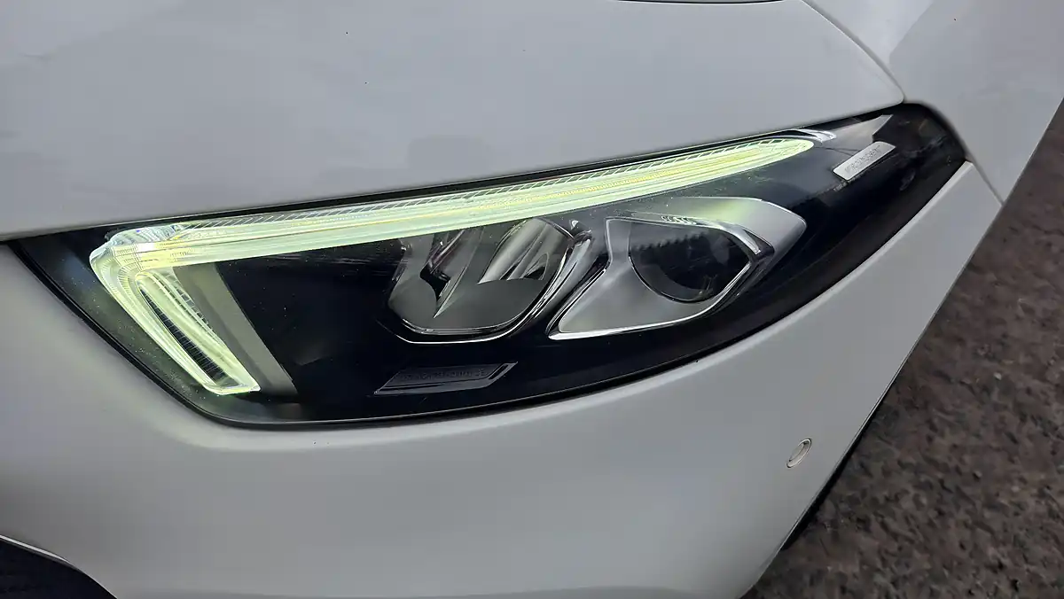 Used 2018 Mercedes-Benz a Class Sport Executive White - Interior and Exterior details 5