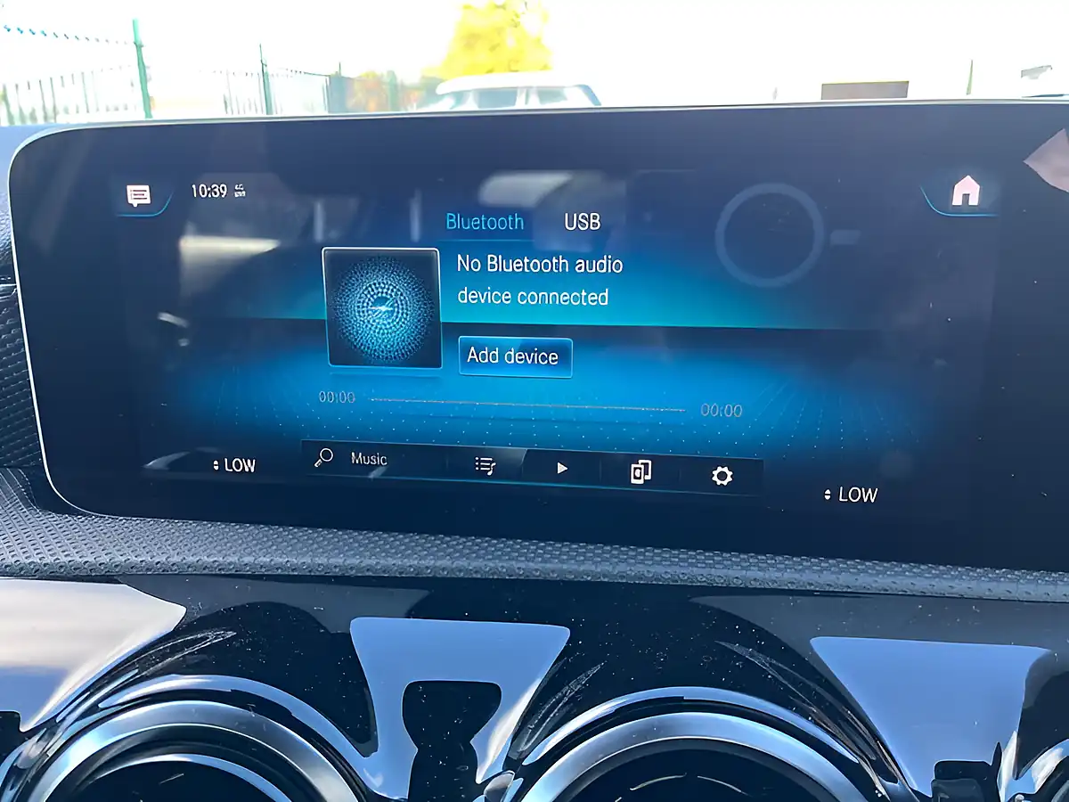 Used 2018 Mercedes-Benz a Class Sport (executive) White - Interior and Exterior details 15