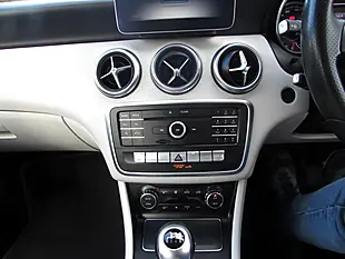 Used 2018 Mercedes-Benz a Class Sport Executive White - Interior and Exterior details 12