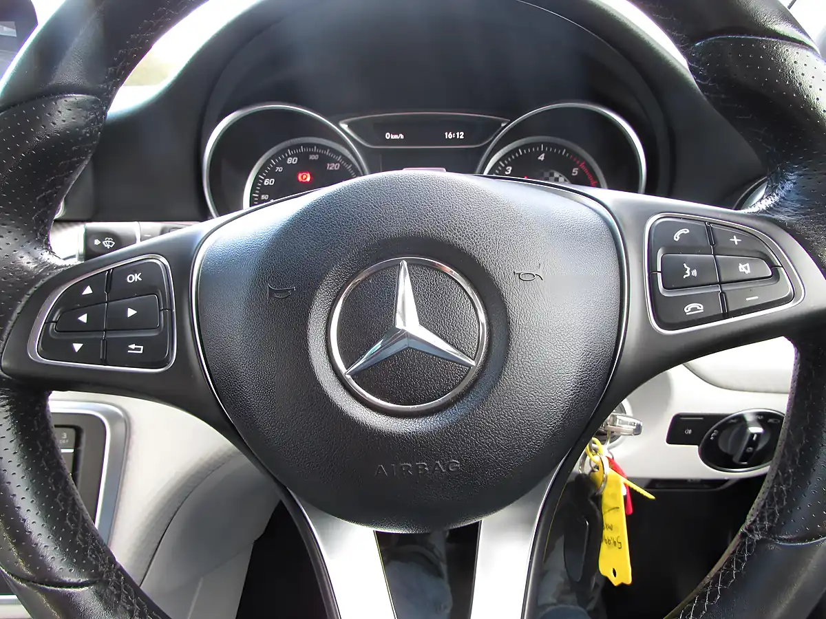 Used 2018 Mercedes-Benz a Class Sport Executive White - Interior and Exterior details 15