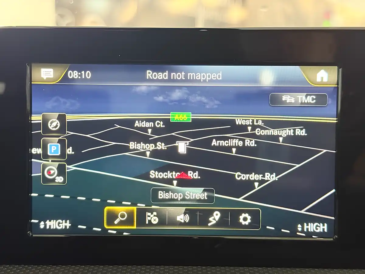 Used 2018 Mercedes-Benz a Class Sport White - Interior and Exterior details 18