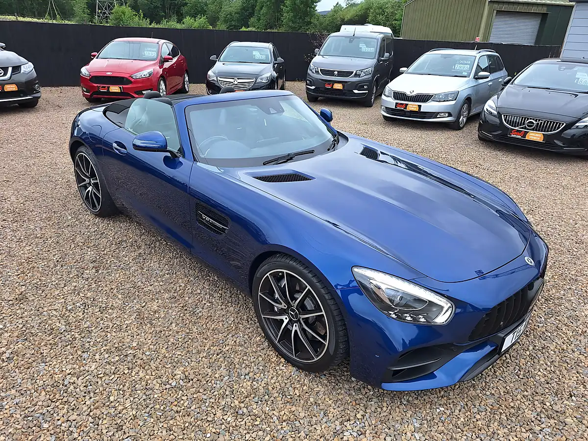 Used 2018 Mercedes-Benz AMG GT Premium Roadster Blue - Interior and Exterior details 17