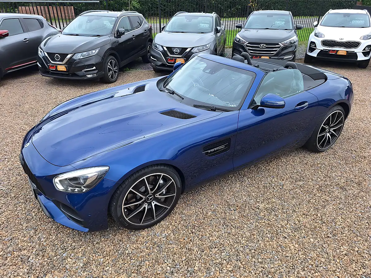 Used 2018 Mercedes-Benz AMG GT Premium Roadster Blue - Interior and Exterior details 19
