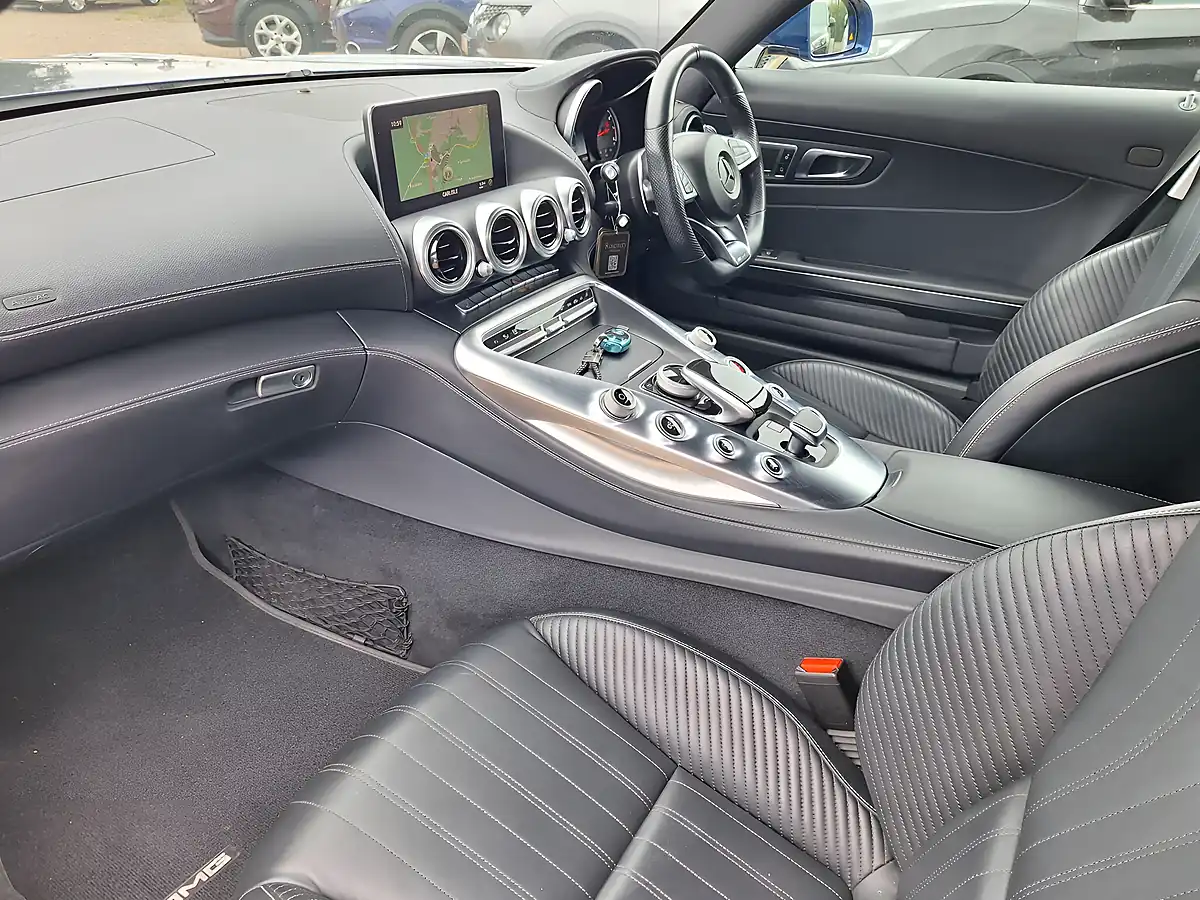 Used 2018 Mercedes-Benz AMG GT Premium Roadster Blue - Interior and Exterior details 2