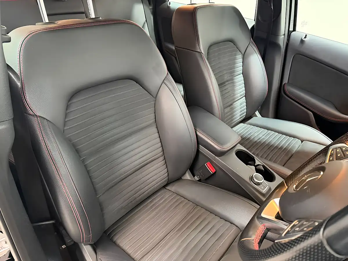 Used 2018 Mercedes-Benz B-Class AMG Line (executive) Black - Interior and Exterior details 12