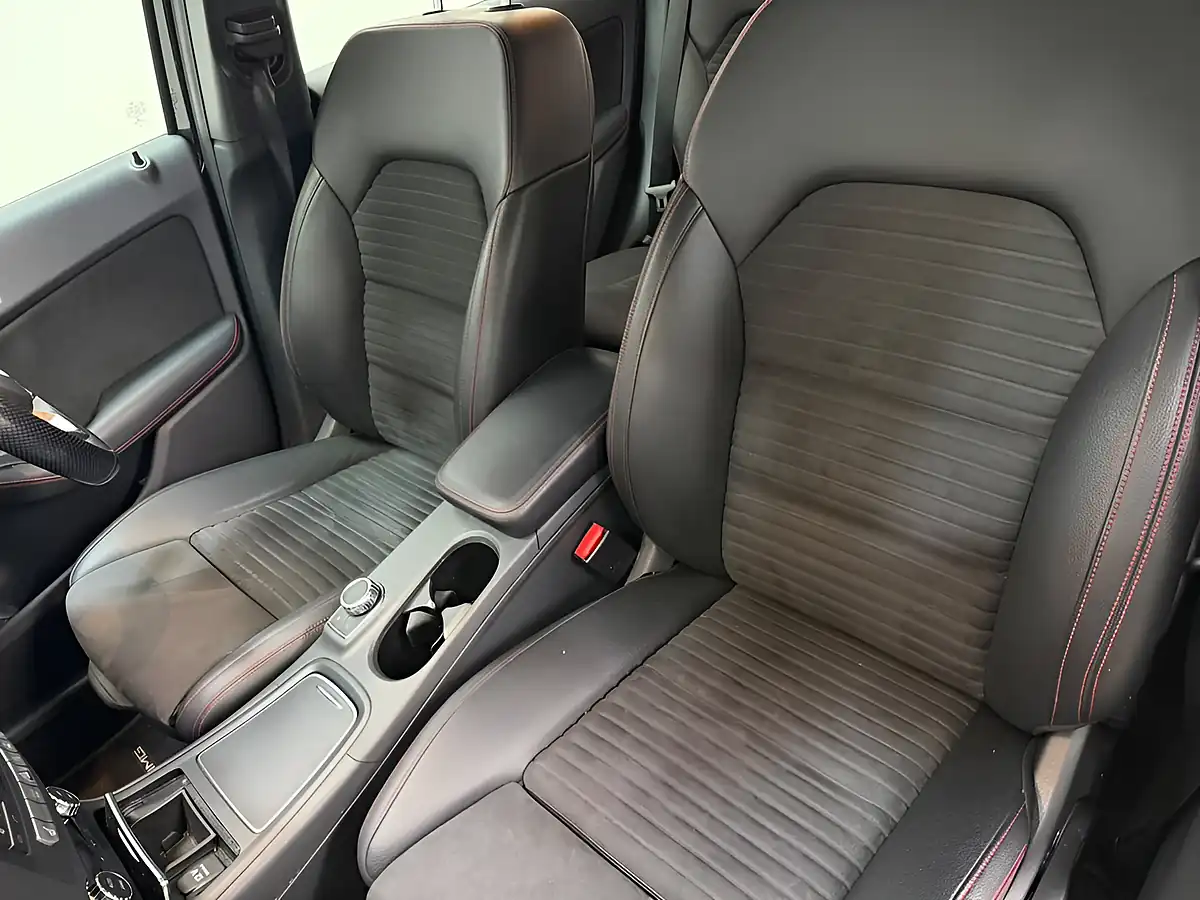 Used 2018 Mercedes-Benz B-Class AMG Line (executive) Black - Interior and Exterior details 14