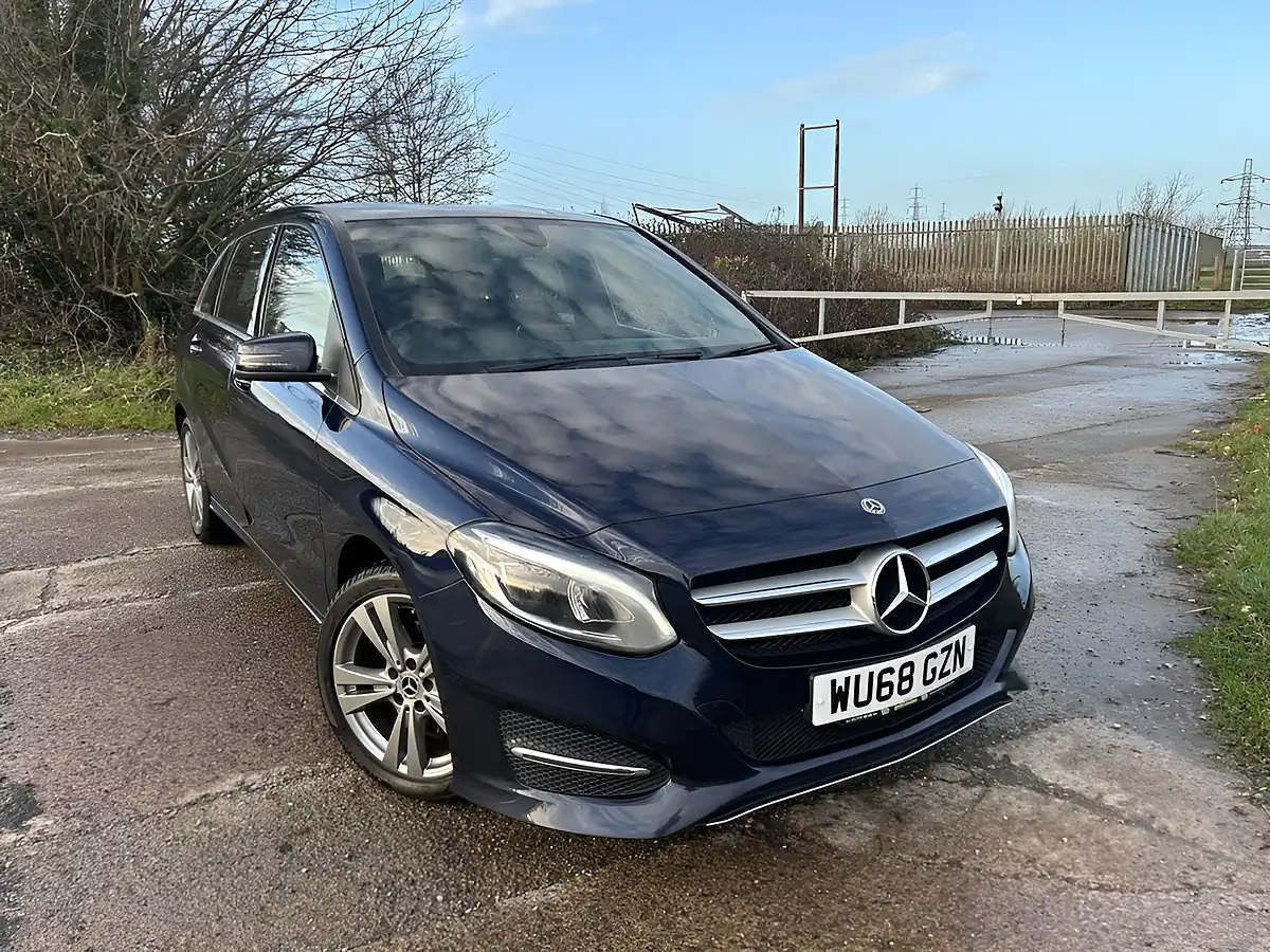 Used 2018 Mercedes-Benz B-Class Exclusive Edition Blue - Front View
