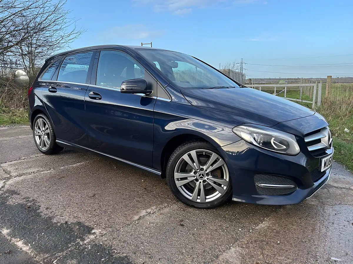 Used 2018 Mercedes-Benz B-Class Exclusive Edition Blue - Interior and Exterior details 9
