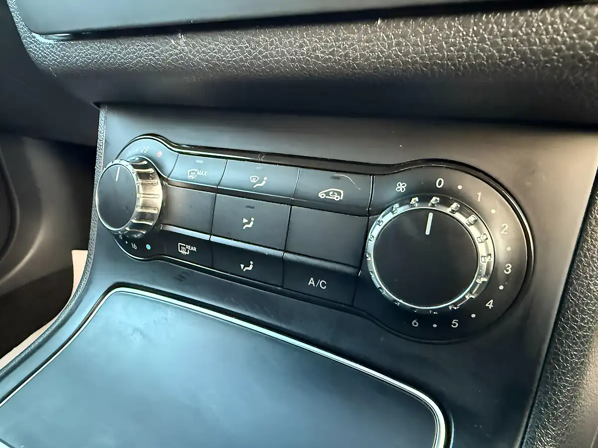 Used 2018 Mercedes-Benz B Class Exclusive Edition Plus Multicolour - Interior and Exterior details 16