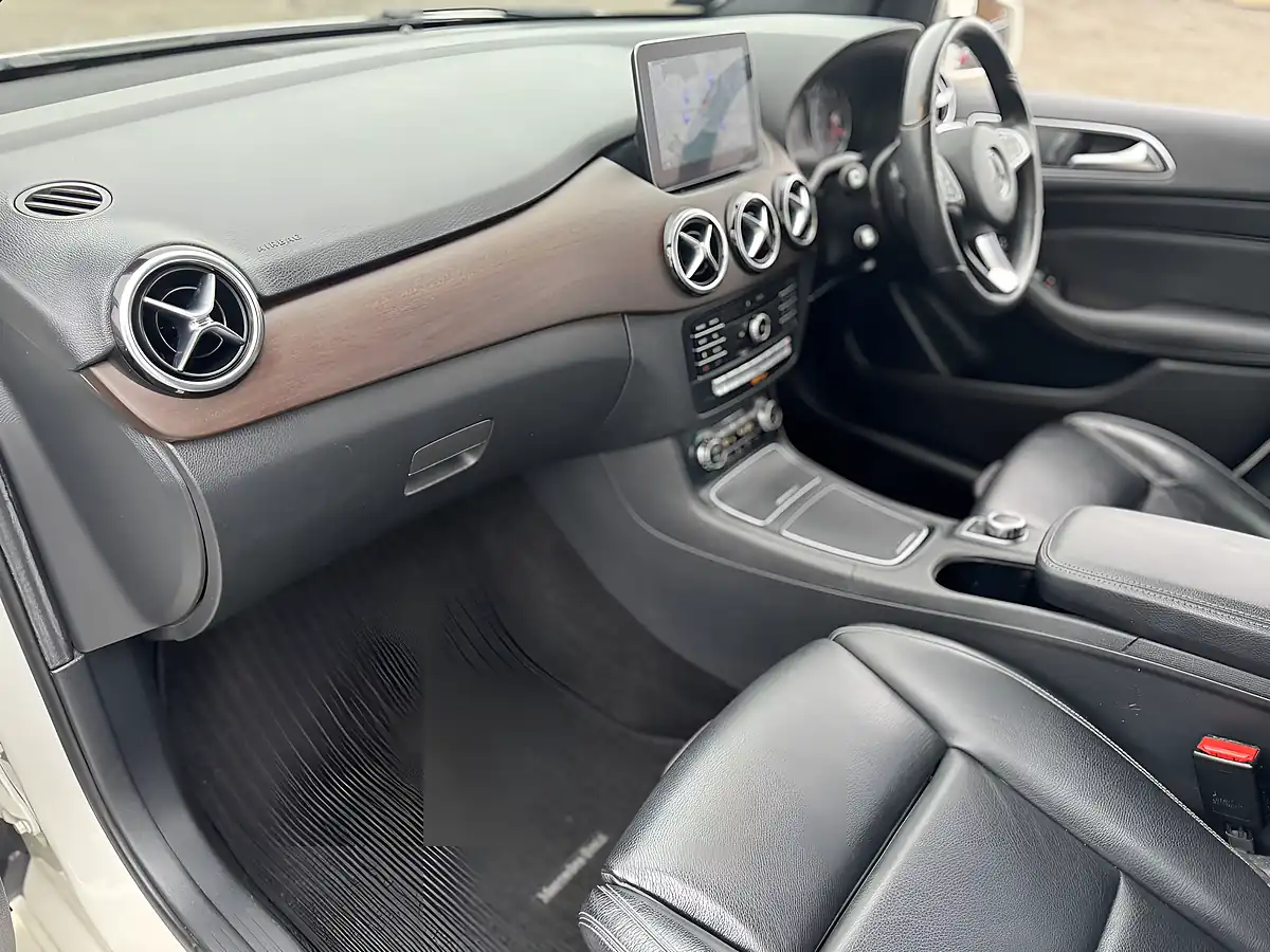 Used 2018 Mercedes-Benz B Class Exclusive Edition White - Interior and Exterior details 18