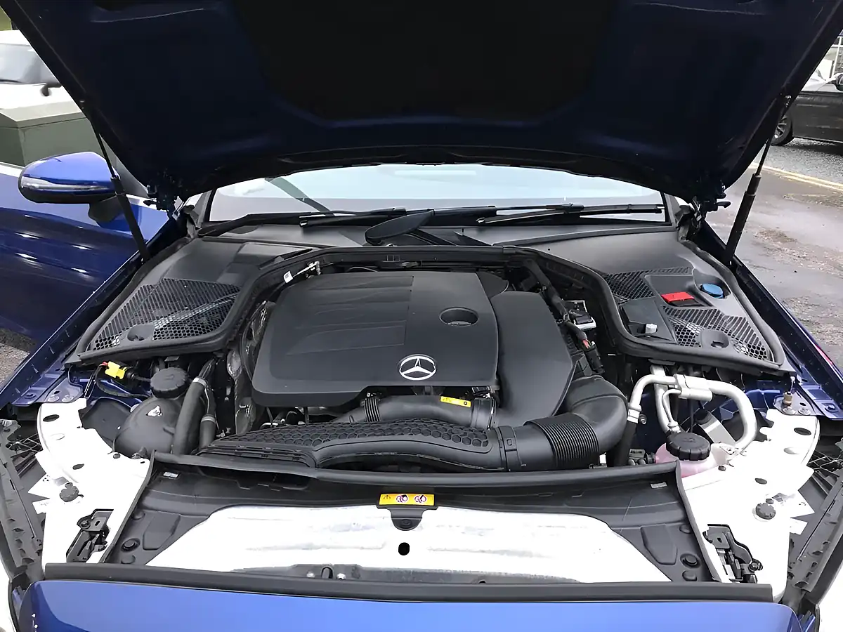 Used 2018 Mercedes-Benz C-Class AMG Line Brilliant Blue - Interior and Exterior details 16