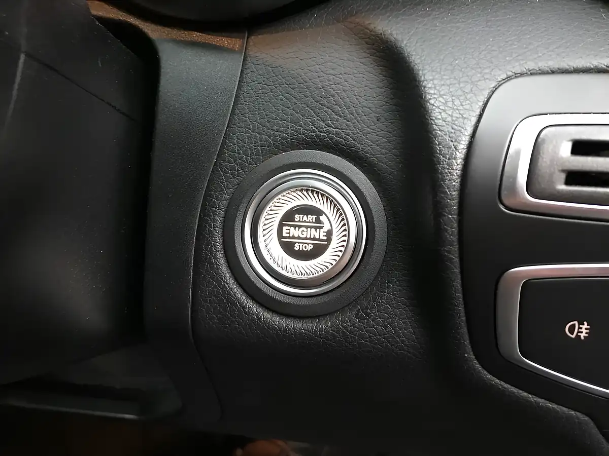 Used 2018 Mercedes-Benz C-Class AMG Line Brilliant Blue - Interior and Exterior details 19