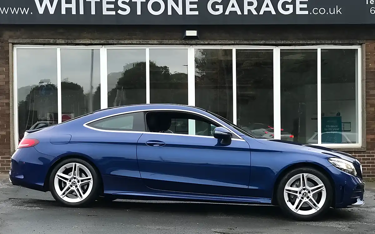 Used 2018 Mercedes-Benz C-Class AMG Line Brilliant Blue - Interior and Exterior details 4