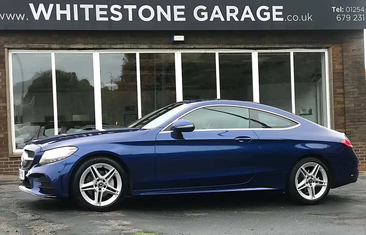 Used 2018 Mercedes-Benz C-Class AMG Line Brilliant Blue - Interior and Exterior details 5