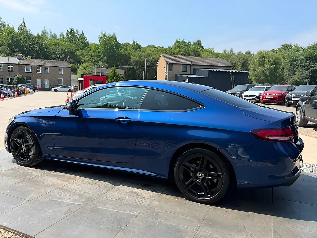 Used 2018 Mercedes-Benz C Class AMG Line (premium) Blue - Interior and Exterior details 10