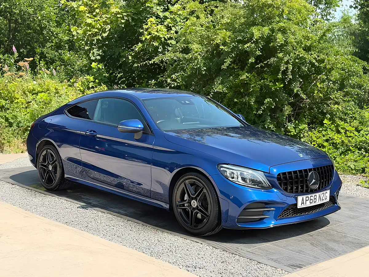 Used 2018 Mercedes-Benz C Class AMG Line (premium) Blue - Interior and Exterior details 4