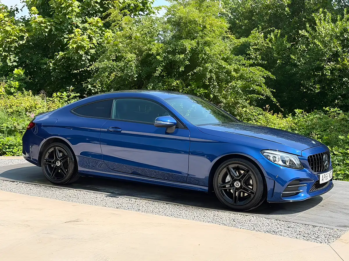 Used 2018 Mercedes-Benz C Class AMG Line (premium) Blue - Interior and Exterior details 6