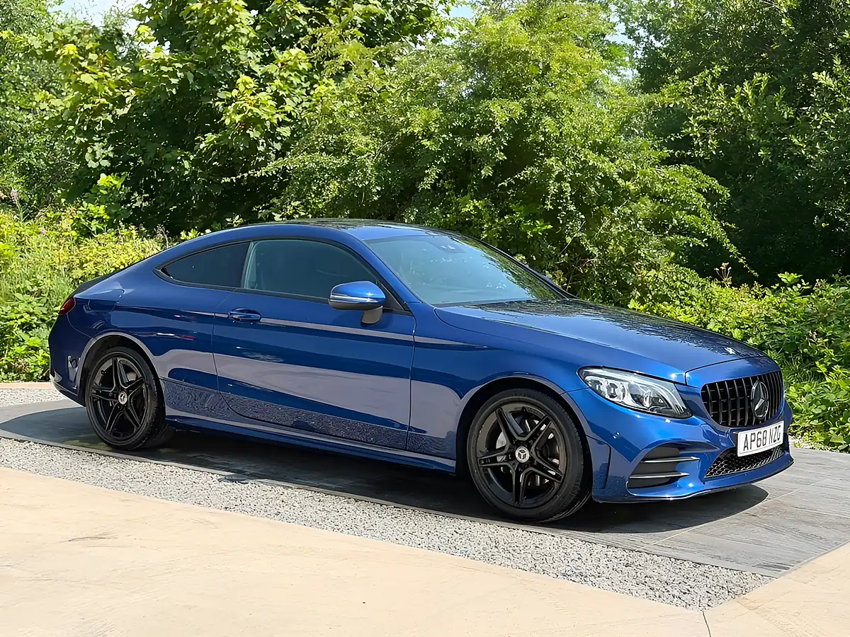 Used 2018 Mercedes-Benz C Class AMG Line (premium) Blue - Interior and Exterior details 8