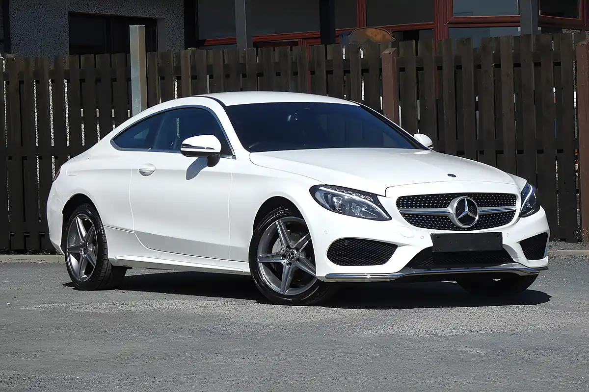 Used 2018 Mercedes-Benz C Class AMG Line White - Front View