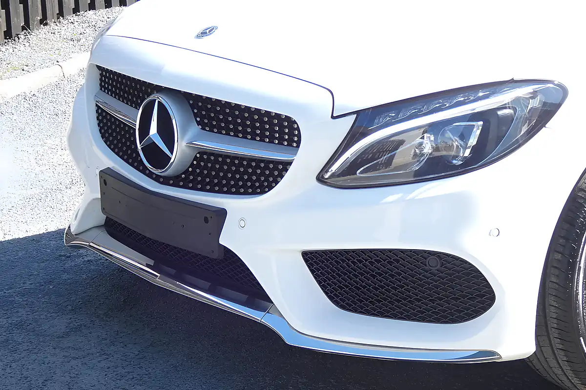 Used 2018 Mercedes-Benz C Class AMG Line White - Interior and Exterior details 6