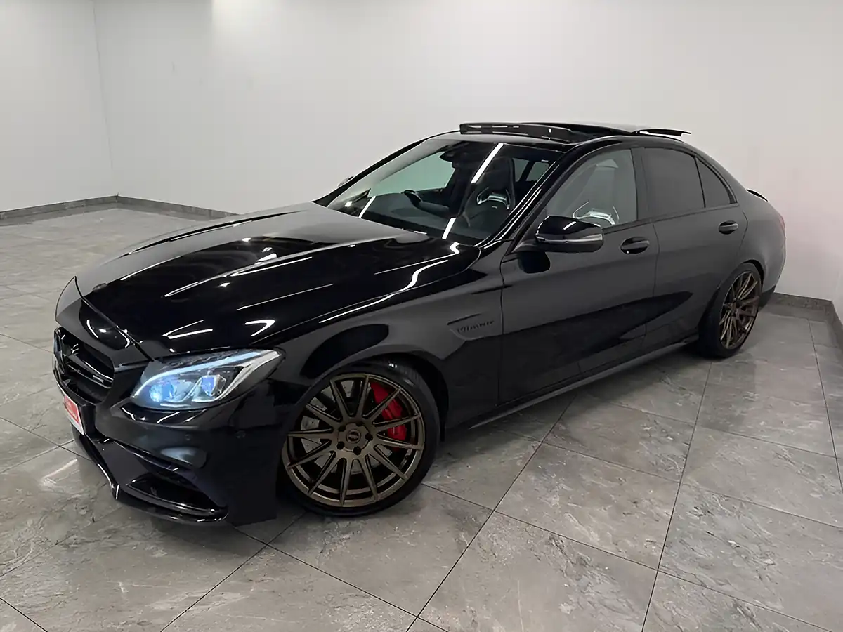Used 2018 Mercedes-Benz C Class AMG S (premium) Black - Interior and Exterior details 4