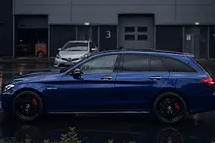 Used 2018 Mercedes-Benz C-Class Premium Blue - Interior and Exterior details 4