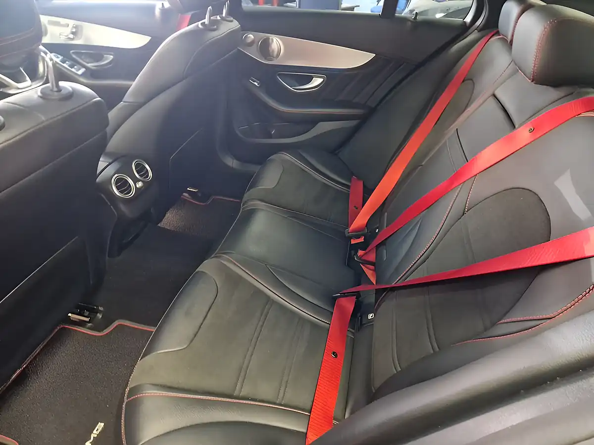 Used 2018 Mercedes-Benz C Class Premium Plus Blue - Interior and Exterior details 14