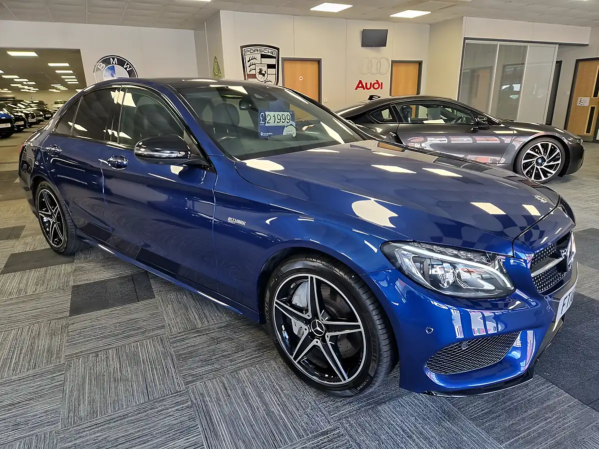 Used 2018 Mercedes-Benz C Class Premium Plus Blue - Interior and Exterior details 2
