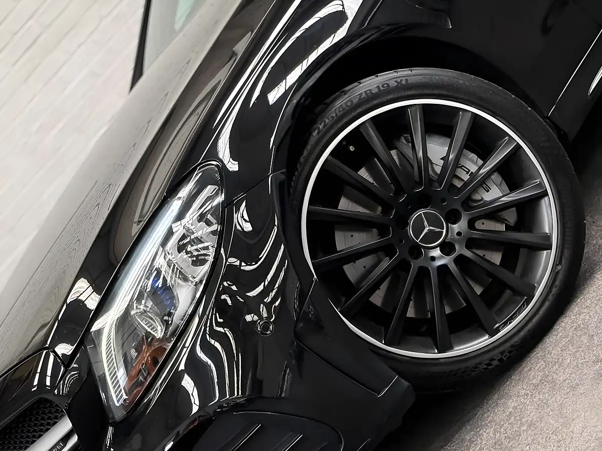 Used 2018 Mercedes-Benz C Class Premium Plus Obsidian Black - Interior and Exterior details 13