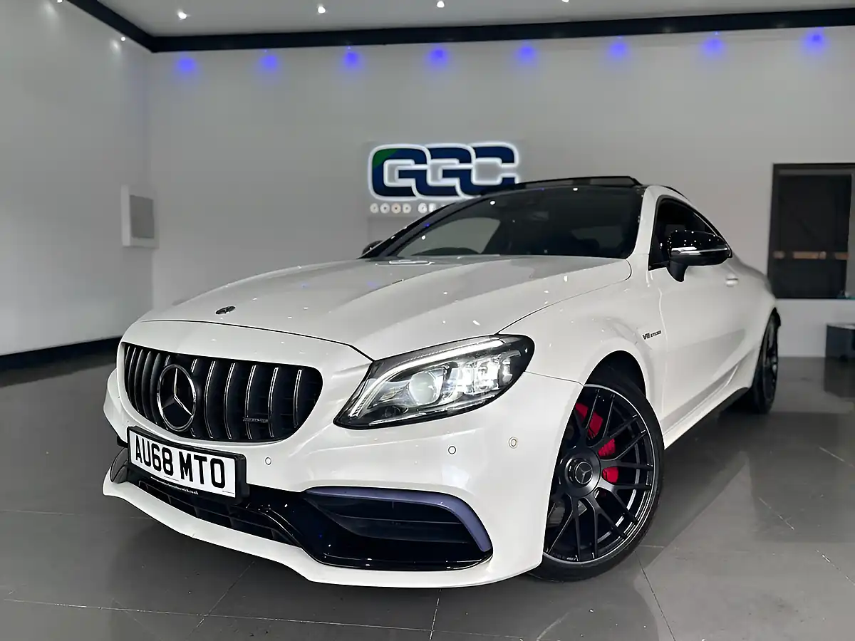 Used 2018 Mercedes-Benz C Class Premium Plus White - Interior and Exterior details 10