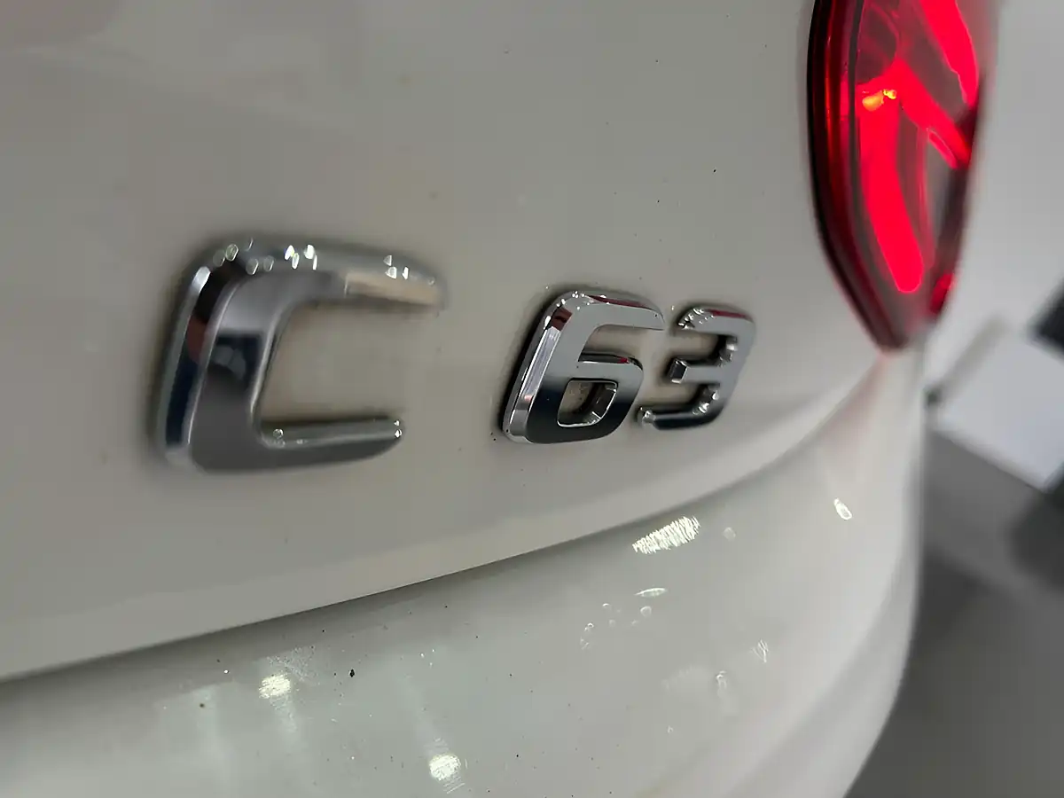 Used 2018 Mercedes-Benz C Class Premium Plus White - Interior and Exterior details 19