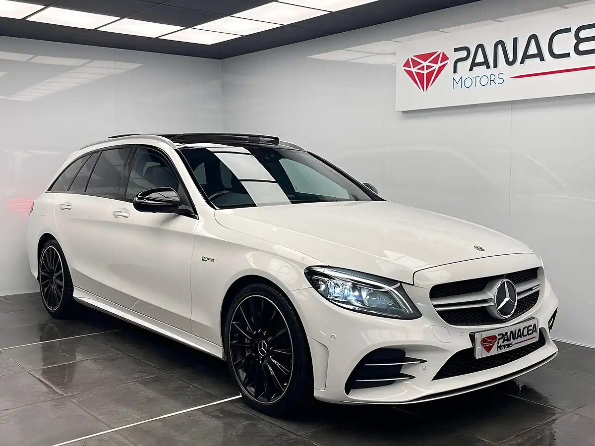 Used 2018 Mercedes-Benz C Class Premium+ White - Interior and Exterior details 10
