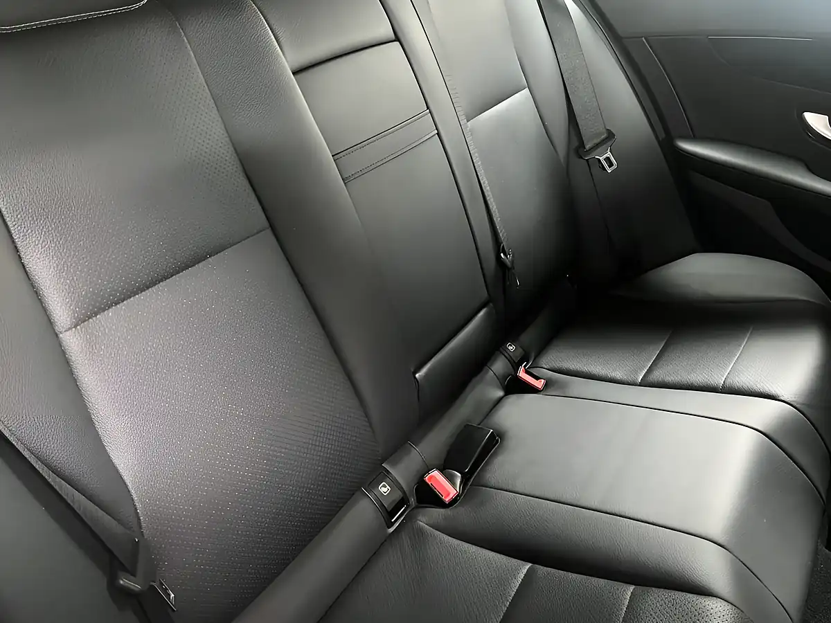 Used 2018 Mercedes-Benz C-Class Se Grey - Interior and Exterior details 20