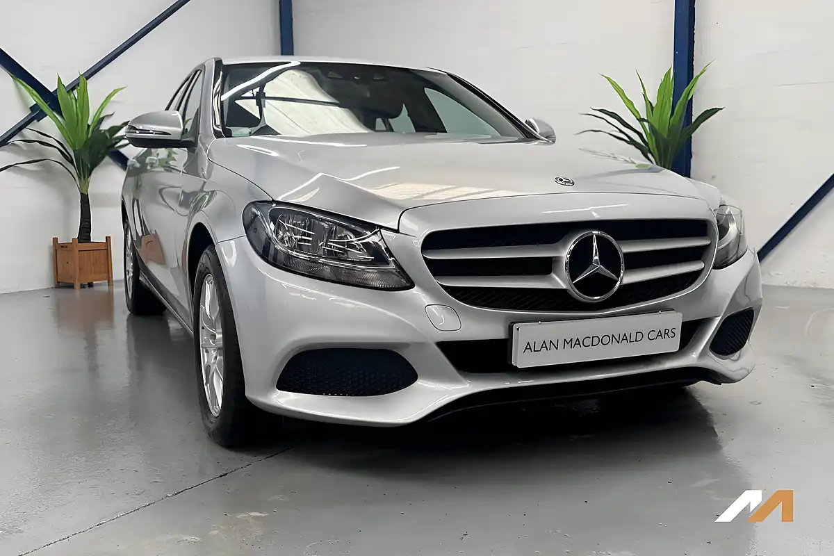 Used 2018 Mercedes-Benz C Class Se Silver - Interior and Exterior details 6