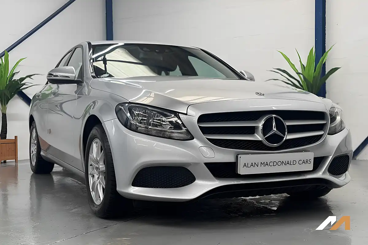 Used 2018 Mercedes-Benz C Class Se Silver - Interior and Exterior details 8