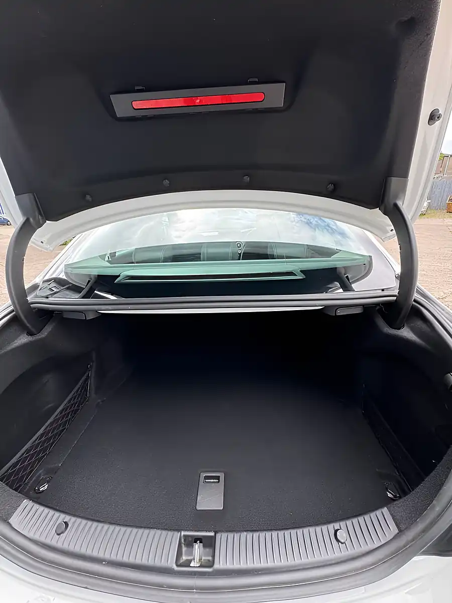 Used 2018 Mercedes-Benz C-Class Sport White - Interior and Exterior details 18