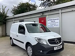 Used 2018 Mercedes-Benz Citan 109 White - Interior and Exterior details 6