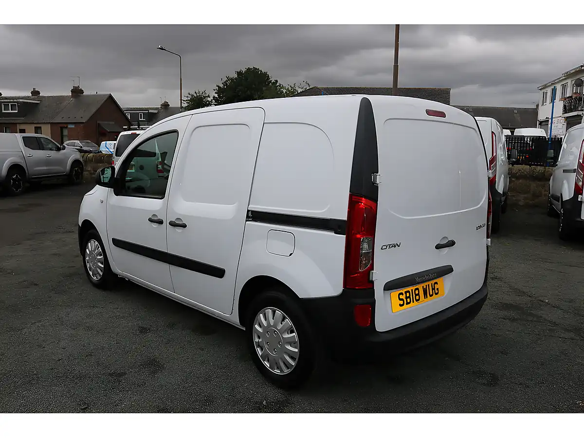 Used 2018 Mercedes-Benz Citan Blueefficiency White - Interior and Exterior details 5
