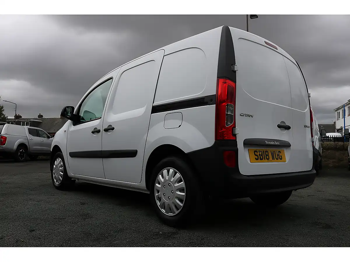 Used 2018 Mercedes-Benz Citan Blueefficiency White - Interior and Exterior details 6