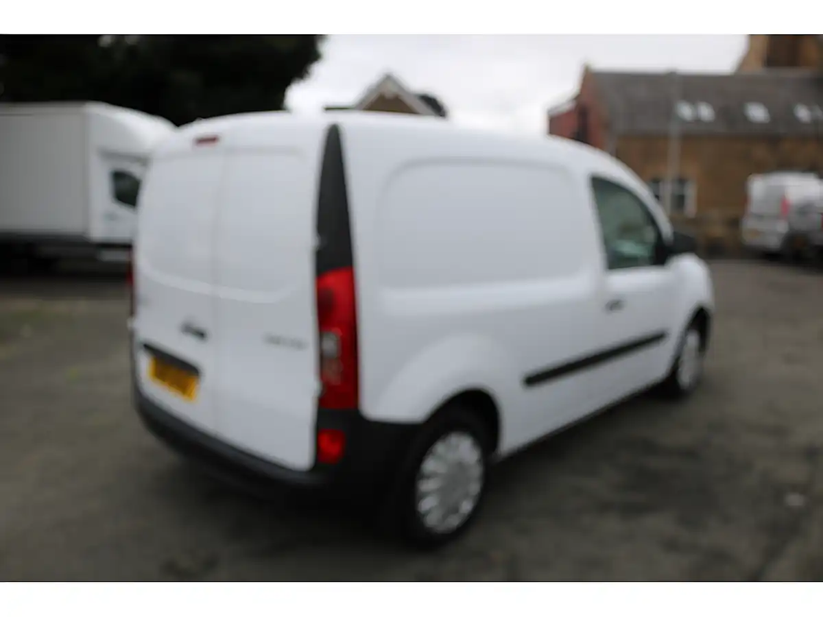 Used 2018 Mercedes-Benz Citan Blueefficiency White - Interior and Exterior details 8