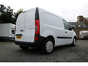 Used 2018 Mercedes-Benz Citan Blueefficiency White - Interior and Exterior details 9
