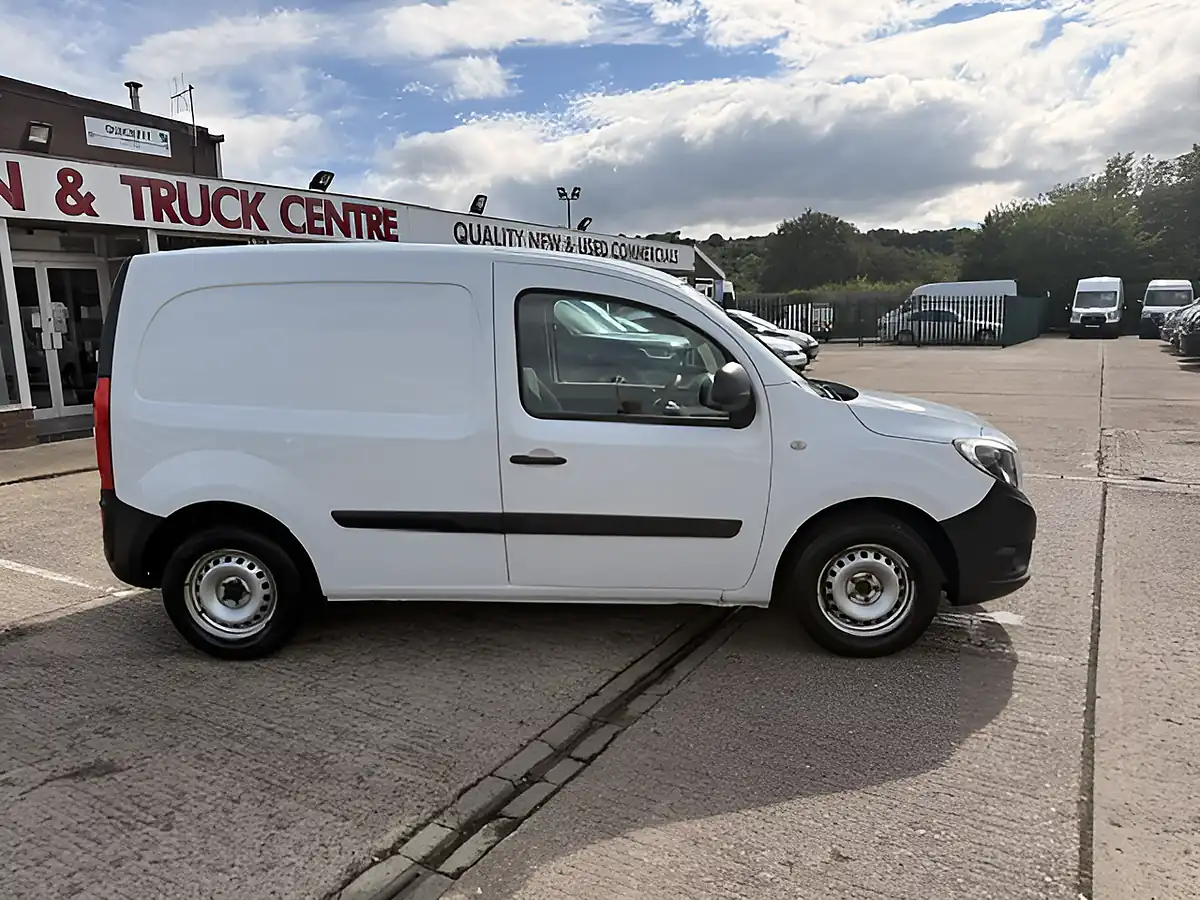 Used 2018 Mercedes-Benz Citan L2 Lwb Blue Efficiency White - Interior and Exterior details 2