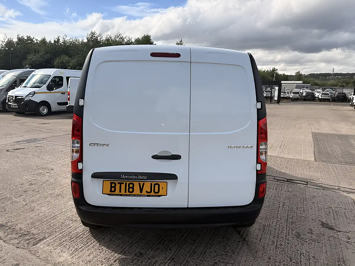 Used 2018 Mercedes-Benz Citan L2 Lwb Blue Efficiency White - Interior and Exterior details 4