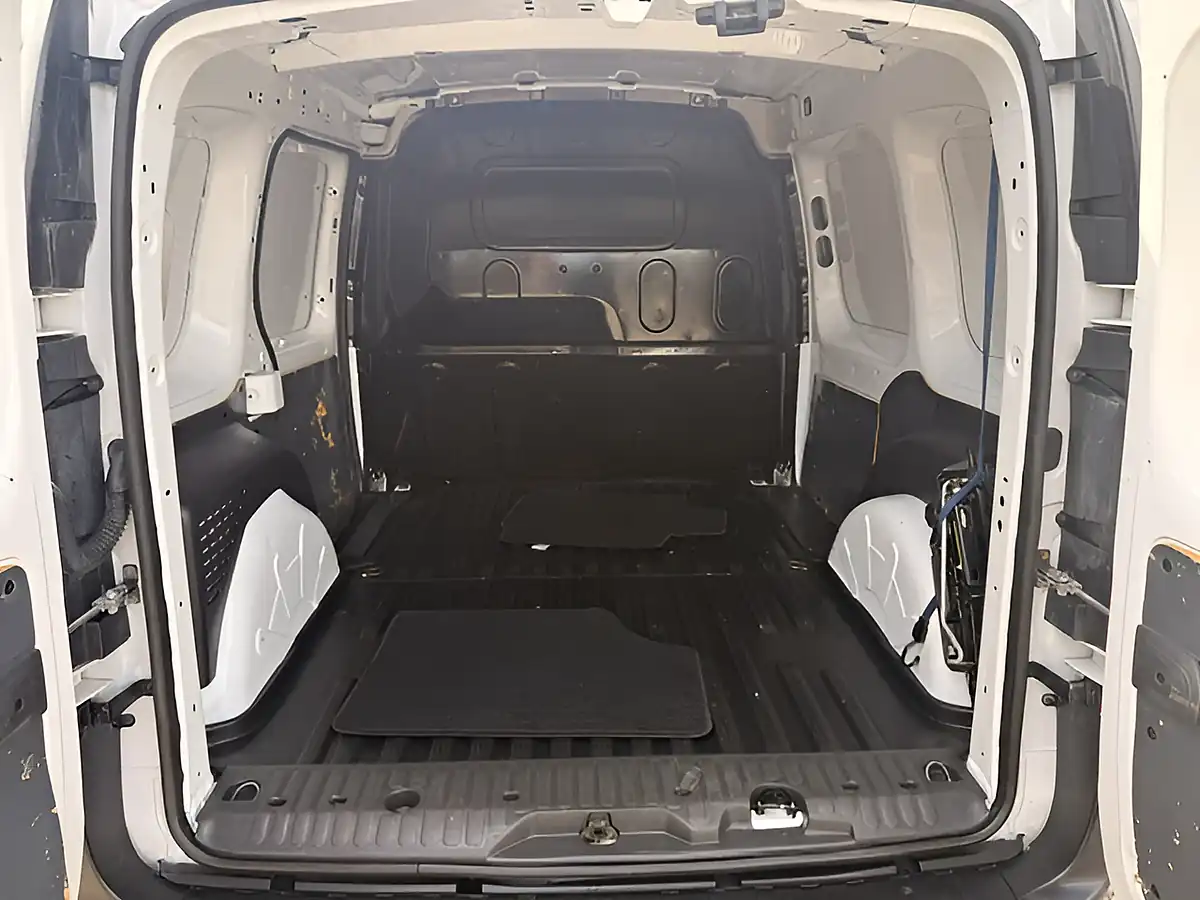 Used 2018 Mercedes-Benz Citan L2 Lwb Blue Efficiency White - Interior and Exterior details 5
