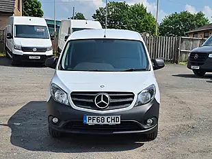 Used 2018 Mercedes-Benz Citan Long Lwb L2 White - Interior and Exterior details 11