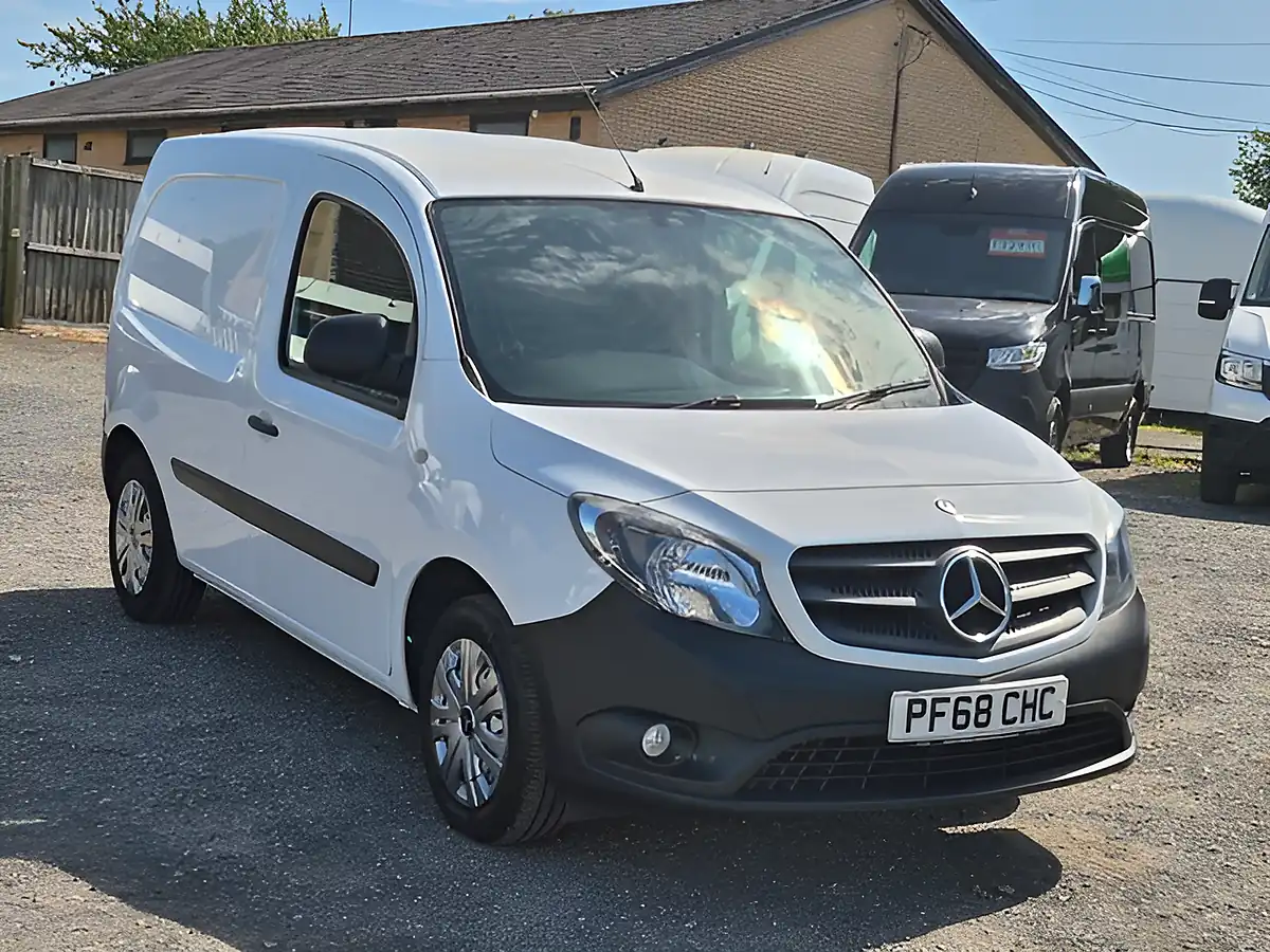 Used 2018 Mercedes-Benz Citan Long Lwb White - Interior and Exterior details 2