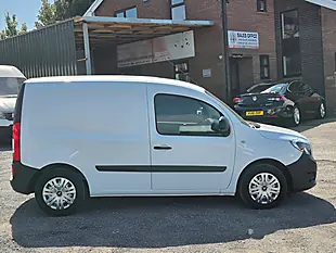 Used 2018 Mercedes-Benz Citan Long Lwb White - Interior and Exterior details 4