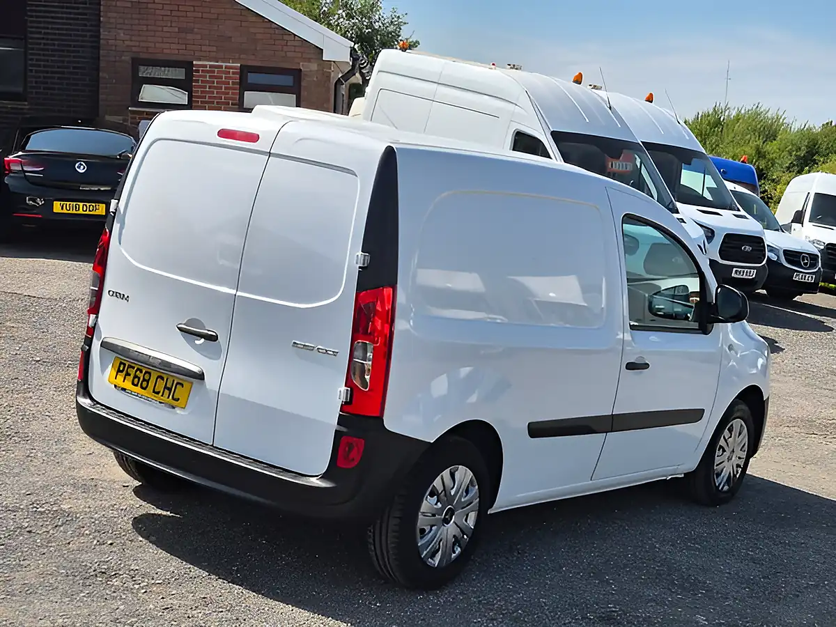 Used 2018 Mercedes-Benz Citan Long Lwb White - Interior and Exterior details 6