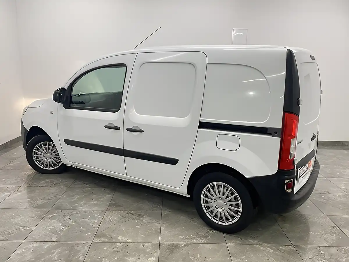 Used 2018 Mercedes-Benz Citan Panel Van L2 White - Interior and Exterior details 6
