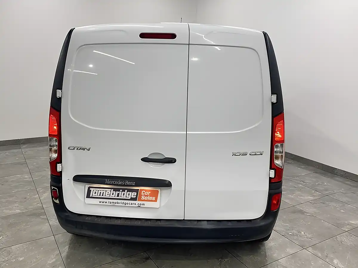 Used 2018 Mercedes-Benz Citan Panel Van L2 White - Interior and Exterior details 7